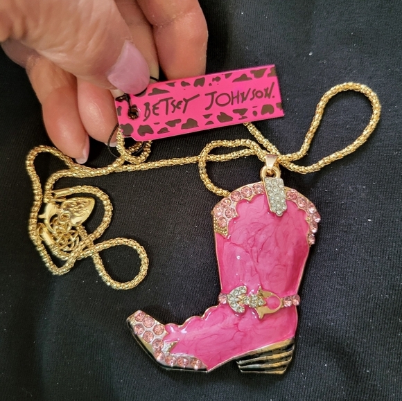 Betsey Johnson Pink and Gold Boot Necklace New - Picture 5 of 7